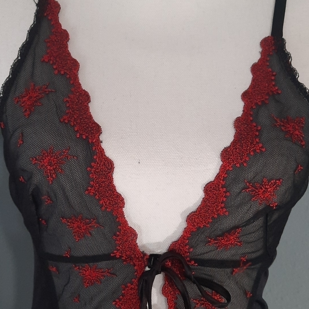 Vintage Y2k Black & Red Lace Front Teddy Bodysuit - Picture 8 of 9